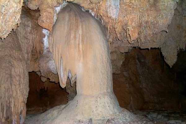 Formaciones en la Cueva de Bellamar, Matanzas