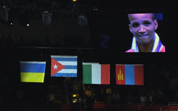 Oro para Cuba con la victoria de Roniel Iglesias. Foto: Ricardo López Hevia.