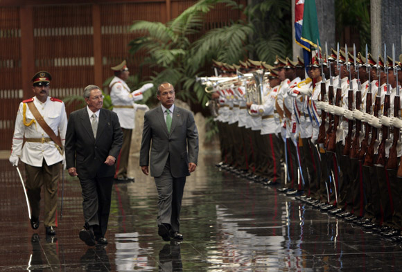 Recibimiento Oficial de Raul Castro presidente de cubano, a su homologo de Mexico Felipe Calderon. Foto: Ismael Francisco/Cubadebate.
